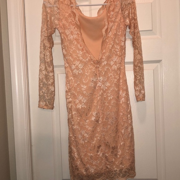 Arden B light pink body con lace dress - Picture 3 of 3